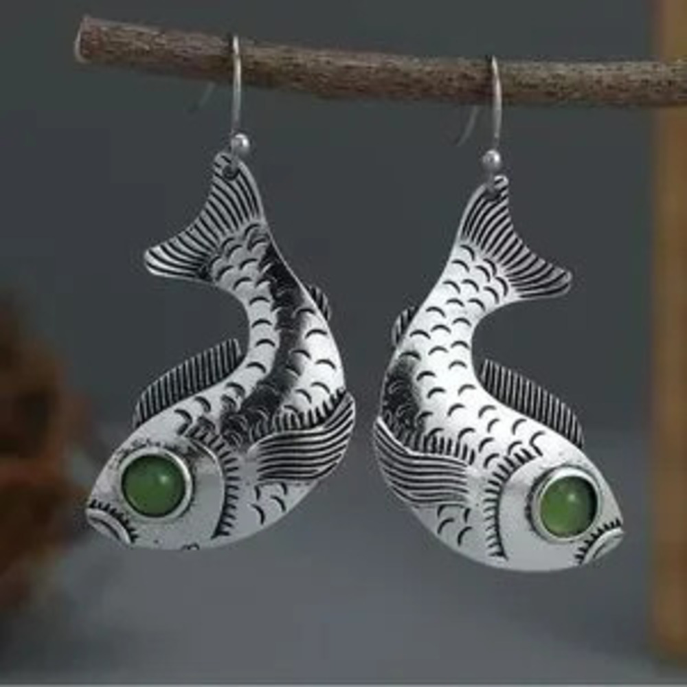 Vintage Retro Silver Fish Earrings